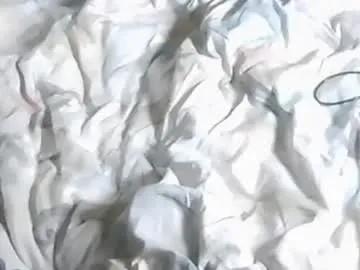 Masturbate to sweet camslut Nudemox nudemox from Chaturbate