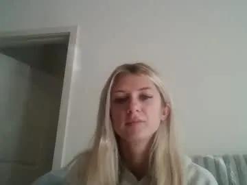 parisbaby2000 from Chaturbate