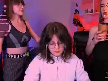 Sweet Samanta_hotty wants you to fuck her body now samanta_hotty from Chaturbate