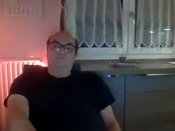Join cute stripper T0815 t0815 from Chaturbate