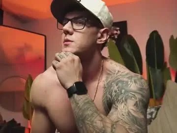 thomas_falcon1 from Chaturbate
