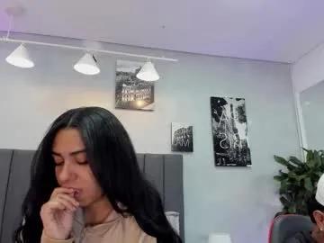 Watch Chaturbate's Violet_and_myers violet_and_myers from Chaturbate