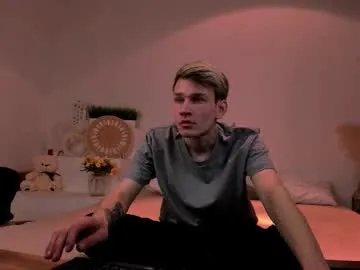 volan_starts from Chaturbate